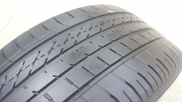 ขายยาง224/45/17 ปี 1513 GOODYEAR 2 เส้น