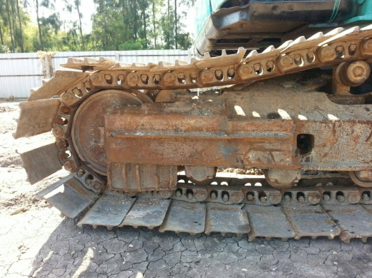 KOBELCO SK MACK5 SUPPER ไฟฟ้าครบ เอวแน่น ช่วงล่างเต็มรถทำงานอยู่