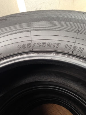 Yokohama Geolandar 265 65 r17 ปี15 1ชุด สภาพสวย ดอกเต็ม ดอกสวย ตจว.ส่งได้ครับ T.061-9030026