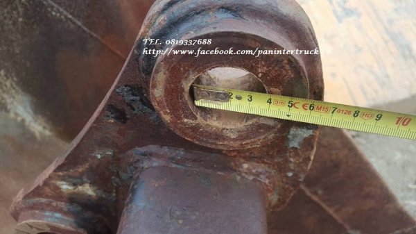 FROM JAPAN BUCKET บุ๊งกี๋สำหรับรถขุดไซค์ 40,45,50 / สลัก 40 มิล/ แบบธรรมดา /4 ฟัน / ราคาเพียง(ใบละ) 13,000 บาท สนใจรีบติดต่อ 0819337688