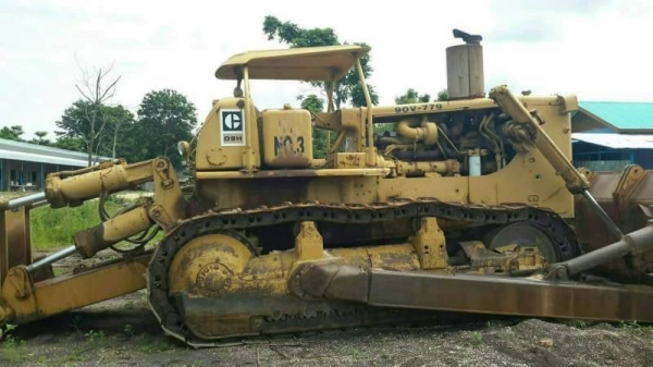 ขาย 1,350,000 รถแทรคเตอร์ CAT D 9 H ซื้อเก่านอกมา 1 ปี ทำงานน้อยมาก เครื่องดี เกียร์ทอคร์แรง ลิปเปอร์หลัง ช่วงล่างแน่นจากนอก เอกสารอินวอยท์ รถอยู่ สระบุรี โทร&ไอดีไลน์ 0610710295 ขาย 1,350,000 รถแทรคเตอร์ CAT D 9 H ซื้อเก่านอกมา 1 ปี ทำงานน้อยมาก เครื่องดี เกียร์ทอคร์แรง ลิปเปอร์หลัง ช่วงล่างแน่นจากนอก เอกสารอินวอยท์ รถอยู่ สระบุรี โทร&ไอดีไลน์ 0610710295