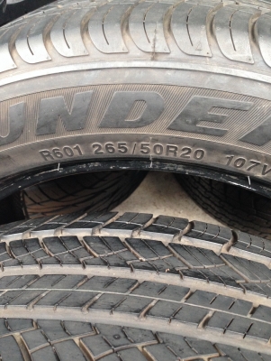 Thunderer 265 50 r20 ปี15 1คู่ สภาพสวยไม่ป่ะ ดอกเต็ม ตจว.ส่งได้ครับ t.061-9030026