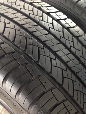 Thunderer 265 50 r20 ปี15 1คู่ สภาพสวยไม่ป่ะ ดอกเต็ม ตจว.ส่งได้ครับ t.061-9030026