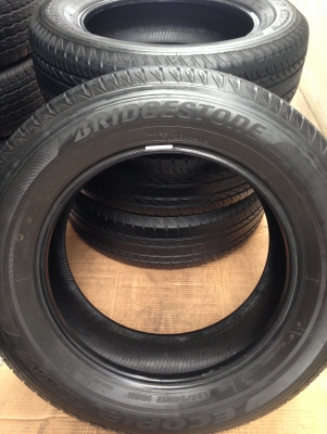 Bridgestone ecopia 225 65 r17 ปี14 สภาพดี แก้มไม่แตกไม่ร้าว ตจว.ส่งได้ครับ T.o61-9030026