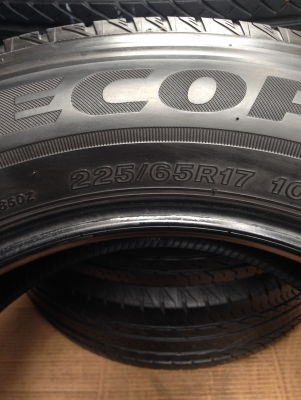 Bridgestone ecopia 225 65 r17 ปี14 สภาพดี แก้มไม่แตกไม่ร้าว ตจว.ส่งได้ครับ T.o61-9030026