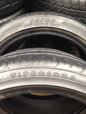 Firestone 225 40r18 ปี14 สภาพดี ไม่ป่ะ ไม่บวม ตจว.ส่งได้ครับ T.061-9030026