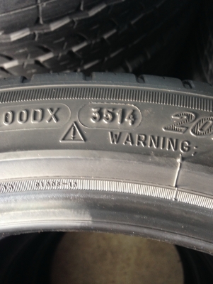 ยาง 205 45 r17 ปี14 มี 2 ชุด ราคาชุดล่ะ 3500 ตจว.ส่งได้ครับ T 061-9030026