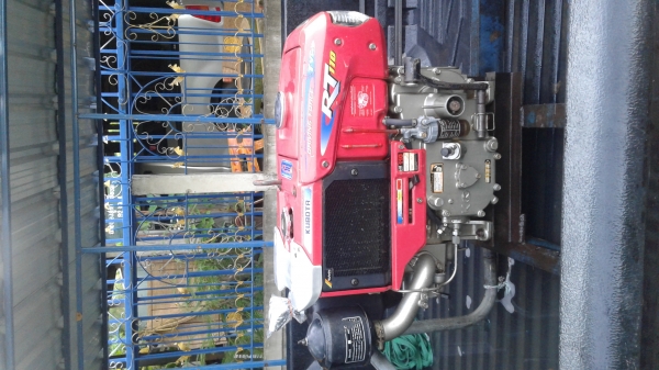 เครื่องปั่นไฟ 2ตัว