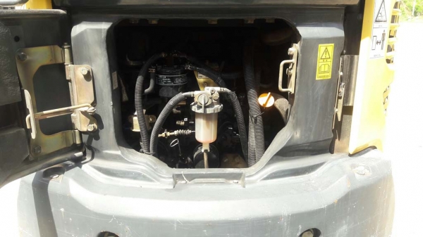 รถขุด Komatsu PC30MR-2 Cabin เก่าญี่ปุ่น