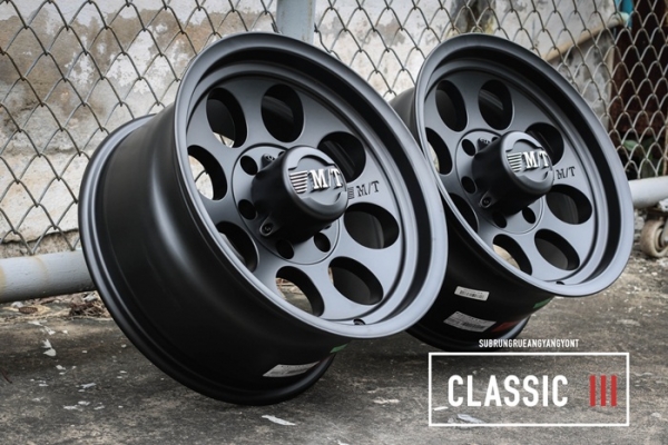 ล้อแม็กซ์ MICKEY THOMPSON CLASSIC III ขอบ16 นิ้ว วงละ 6,500 บาท ล้อแม็กซ์ MICKEY THOMPSON CLASSIC III ขอบ16 นิ้ว วงละ 6,500 บาท