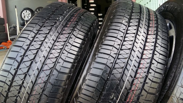 ขายล้อแม็กป้ายแดง ranger 18" ยางปี17 สนใจติดต่อร้าน ก.เจริญการยางครับ 081-3747940 ขายล้อแม็กป้ายแดง ranger 18" ยางปี17 สนใจติดต่อร้าน ก.เจริญการยางครับ 081-3747940