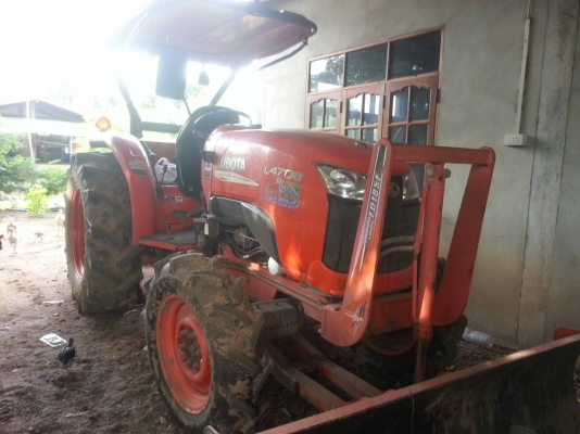 รถไถ KUBOTA  L4708.  ปี 54.     สนใจติดต่อ  081 - 6079515
