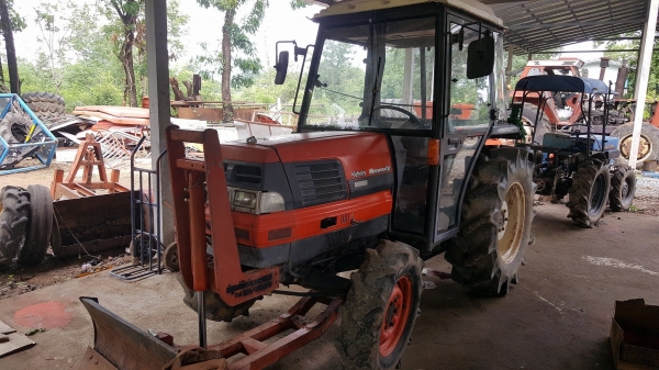 Kubota GL32 เก่านอกสวยๆ พร้อมตู้กระจกครบ 125000 ใบดัน ผานหลัง