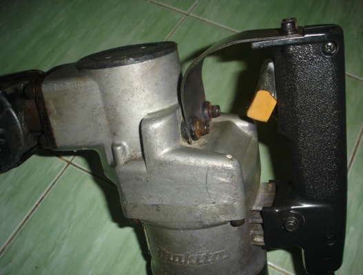 ขายสกัดไฟฟ้า (แย็ก) makita รุ่น HM1201