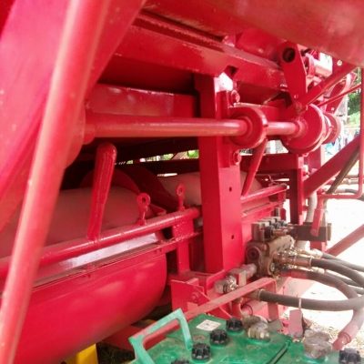 ขายรถเกี่ยวช้างน้อยจอมพลัง ขายรถเกี่ยวช้างน้อยจอมพลัง