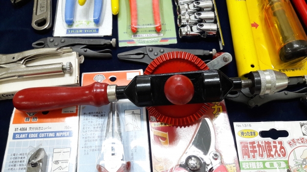 ขายสว่านมือหมุนตรารวงข้าว Made in Germany.ใหม่เก่าเก็บ