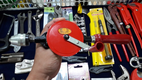 ขายสว่านมือหมุนตรารวงข้าว Made in Germany.ใหม่เก่าเก็บ