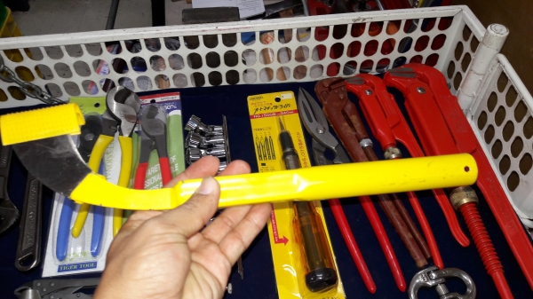 ขายมีดกรีดยางตราตาด้ามเหล็กงานเก่าคม