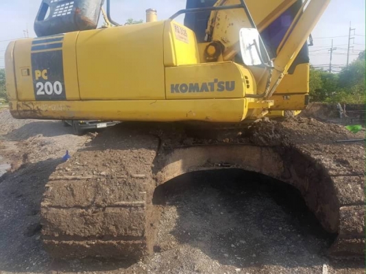 ขาย 1,250,000 บาท KOMATSU PC200-7 เครื่องดี ปั้มแรง โช่หนา เอวแน่น ไฟฟ้าครบ แอร์เย็น (เอกสารเล่มทะเบียน)  รถอยู่  อยุธยา โทร&amp;ไอดีไลน์ 0610710295