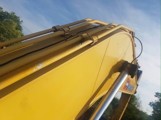 ขาย 1,250,000 บาท KOMATSU PC200-7 เครื่องดี ปั้มแรง โช่หนา เอวแน่น ไฟฟ้าครบ แอร์เย็น (เอกสารเล่มทะเบียน)  รถอยู่  อยุธยา โทร&amp;ไอดีไลน์ 0610710295