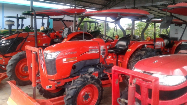 ขายคูโบต้า 47 แรง ขายคูโบต้า 47 แรง