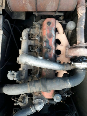 ford 6610เสื้อลาย