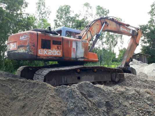 ford 6610เสื้อลาย