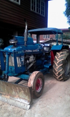 ford 6610เสื้อลาย