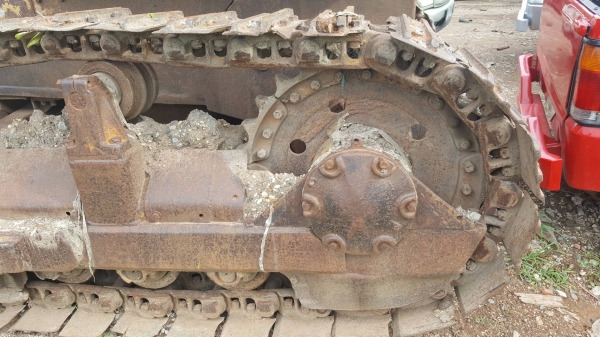 ขาย แทรคเตอร์ CAT D5 เกียร์ตัด เครื่องดี รถพร้อมใช้งาน เอกสารใบซื้อขาย ราคาต่อรองได้ครับ