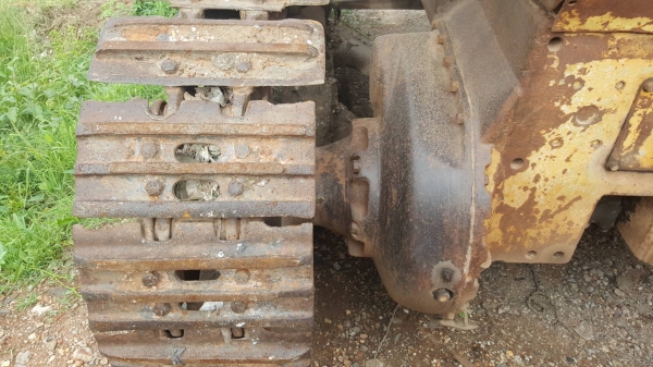 ขาย แทรคเตอร์ CAT D5 เกียร์ตัด เครื่องดี รถพร้อมใช้งาน เอกสารใบซื้อขาย ราคาต่อรองได้ครับ