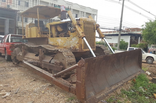 ขาย แทรคเตอร์ CAT D5 เกียร์ตัด เครื่องดี รถพร้อมใช้งาน เอกสารใบซื้อขาย ราคาต่อรองได้ครับ