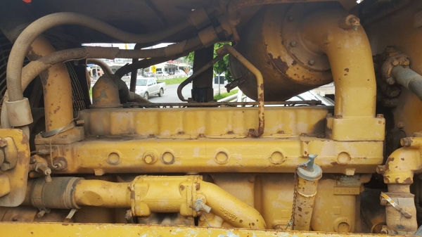 ขาย แทรคเตอร์ CAT D5 เกียร์ตัด เครื่องดี รถพร้อมใช้งาน เอกสารใบซื้อขาย ราคาต่อรองได้ครับ