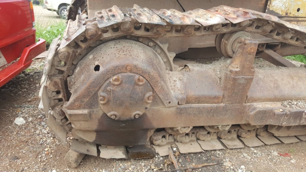 ขาย แทรคเตอร์ CAT D5 เกียร์ตัด เครื่องดี รถพร้อมใช้งาน เอกสารใบซื้อขาย ราคาต่อรองได้ครับ