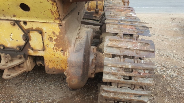 ขาย แทรคเตอร์ CAT D5 เกียร์ตัด เครื่องดี รถพร้อมใช้งาน เอกสารใบซื้อขาย ราคาต่อรองได้ครับ