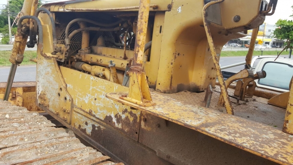 ขาย แทรคเตอร์ CAT D5 เกียร์ตัด เครื่องดี รถพร้อมใช้งาน เอกสารใบซื้อขาย ราคาต่อรองได้ครับ