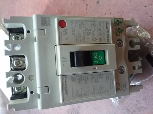 เบรกเกอร์ mitsu 3p 25A. JAPAN ของใหม่ ถูก!!! เบรกเกอร์ mitsu 3p 25A. JAPAN ของใหม่ ถูก!!!