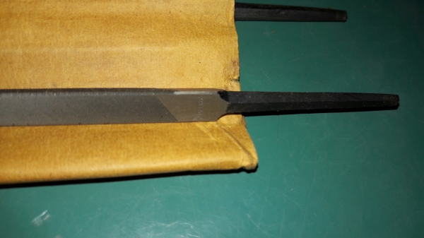 ขายตะไบสามเหลี่ยม OBERG made in SWEDEN.ใหม่เก่าเก็บ