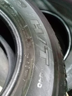 265/70R16  BRIDGESTONE DUELER H/T 840 tel. 081-427-3941
