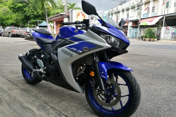 R3 2015 วิ่ง9000โล รถบ้านมือเดียว สด-ผ่อน รูดบัตรได้