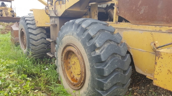 ขาย รถตัก KAWASAKI เอวอ่อน เกียร์ทอค เครื่องดี ปั้มดี รถจอดไว้ไม่ค่อยได้ใช้งาน ราคาต่อรองได้ครับ