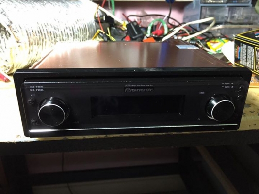 ขายฟร้อน pioneer dex-p99 มือ2 สภาพเหมือนใหม่ เบิกมา31k ใช้มือเดียวใช้น้อย ปุ่มทีหน้าปัดแทบจะไม่ได้ใช้งานเลย ใช้แต่รีโมท ในการควบคุมอย่างเดียว สภาพไร้รอย อุปกรณ์ครบทุกชิ้น (ย้ำว่าครบทุกชิ้น) สายแพ พึ่งเปลียนมาทีบริษัท ไพโอเนีย มาไม่นาน ฟร้อนสามารถคุมใด้ทุก
