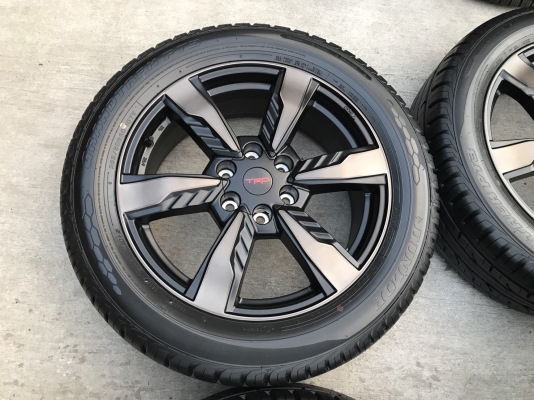 แม็กพร้อมยางป้ายแดง TRD ขอบ20 ปี17 แม็กพร้อมยางป้ายแดง TRD ขอบ20 ปี17