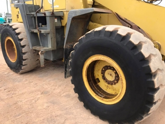 ขายรถตักล้อยาง KOMATSU WA300-3 รถนอกนำเข้าเองจากญี่ปุ่น สภาพสวยพร้อมใช้งาน มีVDOการทำงานครับ ขายรถตักล้อยาง KOMATSU WA300-3 รถนอกนำเข้าเองจากญี่ปุ่น สภาพสวยพร้อมใช้งาน มีVDOการทำงานครับ