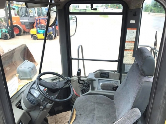 ขายรถตักล้อยาง KOMATSU WA300-3 รถนอกนำเข้าเองจากญี่ปุ่น สภาพสวยพร้อมใช้งาน มีVDOการทำงานครับ ขายรถตักล้อยาง KOMATSU WA300-3 รถนอกนำเข้าเองจากญี่ปุ่น สภาพสวยพร้อมใช้งาน มีVDOการทำงานครับ