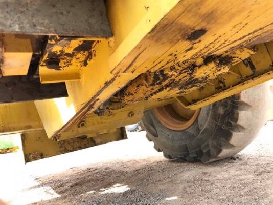 ขายรถตักล้อยาง KOMATSU WA300-3 รถนอกนำเข้าเองจากญี่ปุ่น สภาพสวยพร้อมใช้งาน มีVDOการทำงานครับ ขายรถตักล้อยาง KOMATSU WA300-3 รถนอกนำเข้าเองจากญี่ปุ่น สภาพสวยพร้อมใช้งาน มีVDOการทำงานครับ