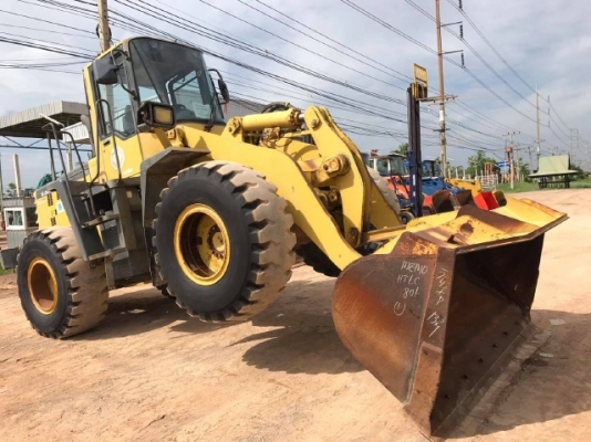 ขายรถตักล้อยาง KOMATSU WA300-3 รถนอกนำเข้าเองจากญี่ปุ่น สภาพสวยพร้อมใช้งาน มีVDOการทำงานครับ ขายรถตักล้อยาง KOMATSU WA300-3 รถนอกนำเข้าเองจากญี่ปุ่น สภาพสวยพร้อมใช้งาน มีVDOการทำงานครับ