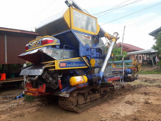 ขายรถเกี่ยวข้าว ขายรถเกี่ยวข้าว