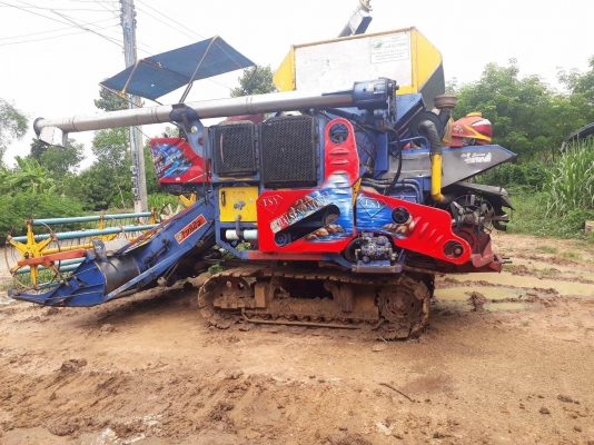 ขายรถเกี่ยวข้าว ขายรถเกี่ยวข้าว