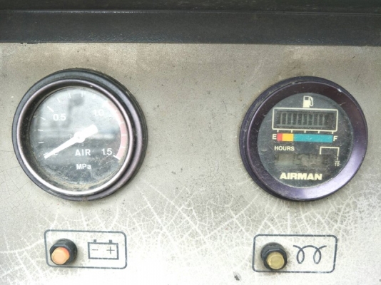 PDS125SC-ปั๊มลม มือสอง Screw compressor 7 bar 125cfm. Diesel Engine by OEK