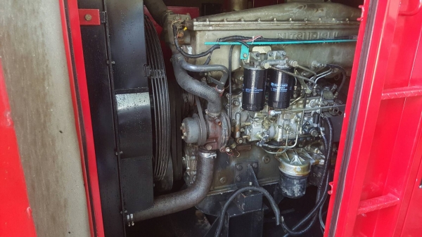 ขายเครื่องปั่นไฟมือสองจากญี่ปุ่นสภาพเดิมๆ พร้อมใช้งาน